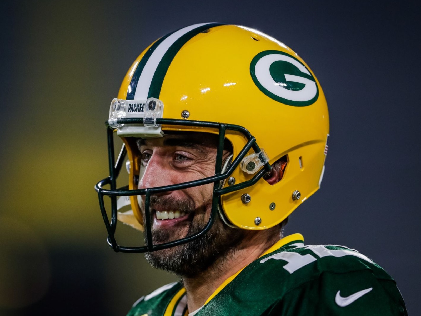 Aaron Rodgers donates 500,000 to The Barstool Fund, small business support