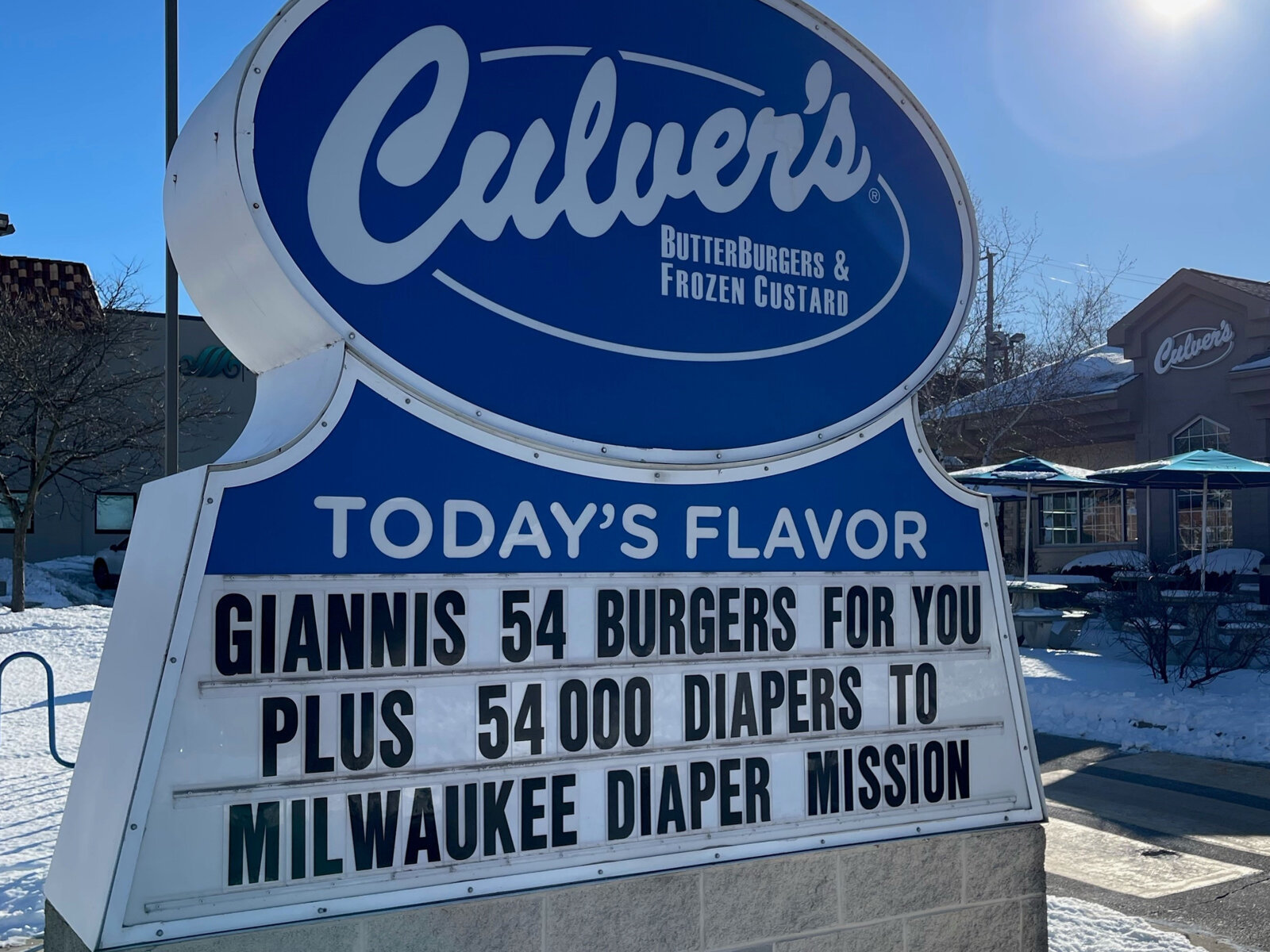 Lac du Flambeau tribe in northern Wisconsin blocks road amid a land