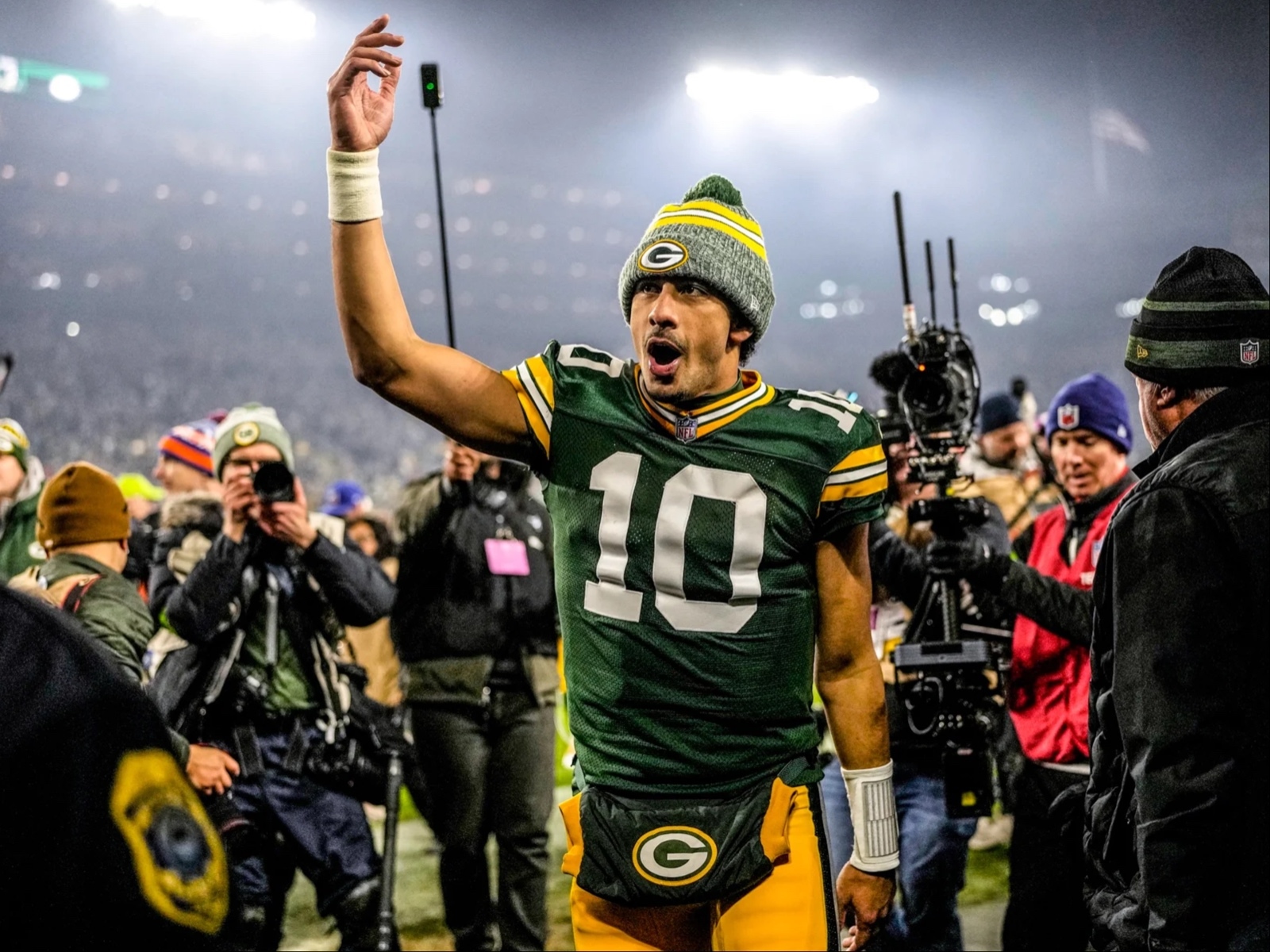 The Packers Are In The Playoffs But Who When And Where Are They Playing 