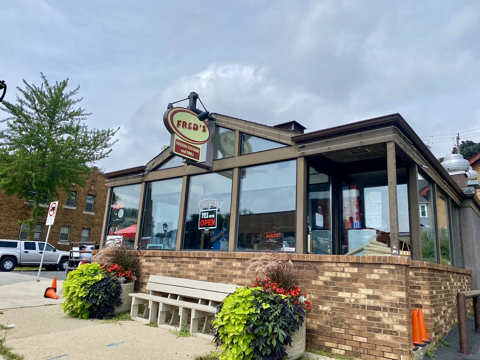 Exterior of Fred's Frozen Custard & Grill