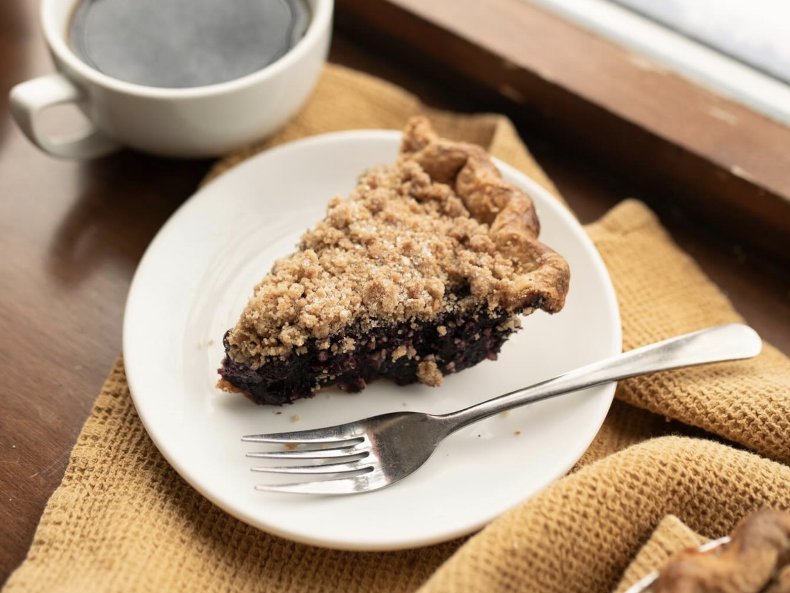 Rocket Baby Blueberry Crumble Pie