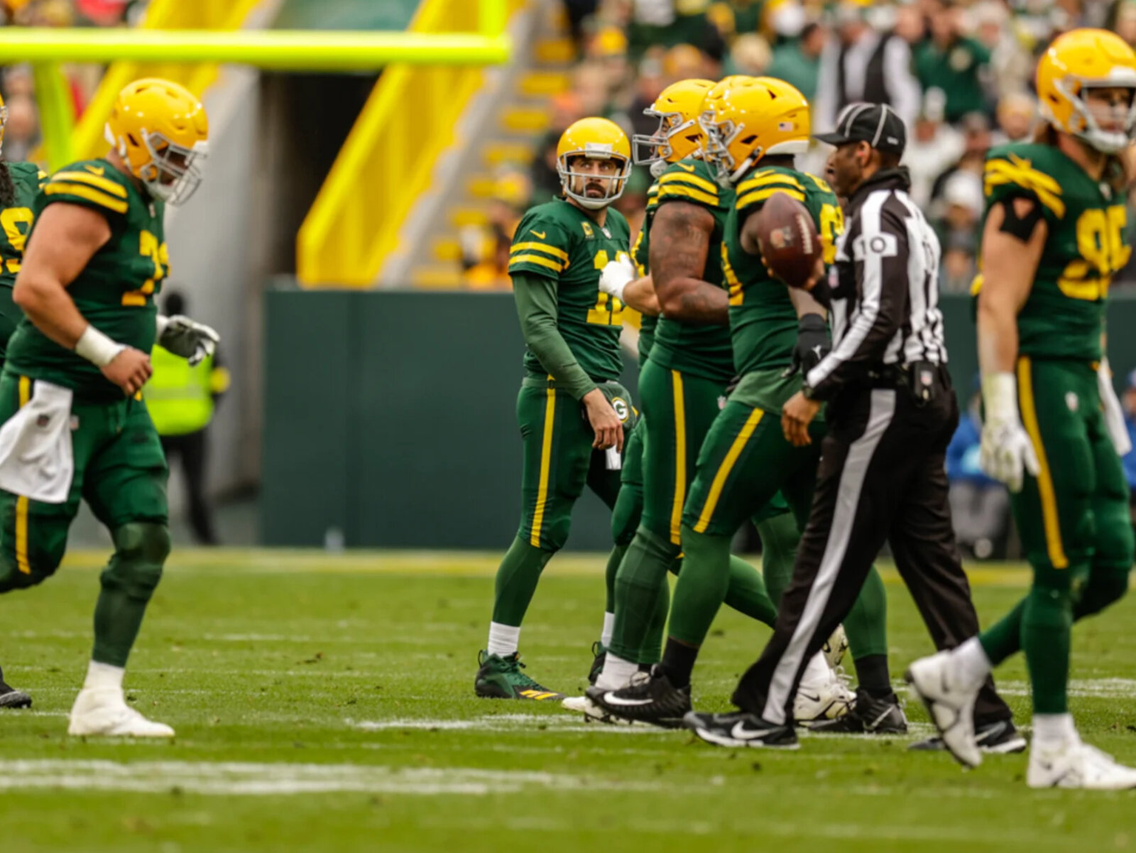 Jets' Sauce Gardner wears cheesehead at Lambeau after Packers upset; Where  he got it, how things almost went wrong 