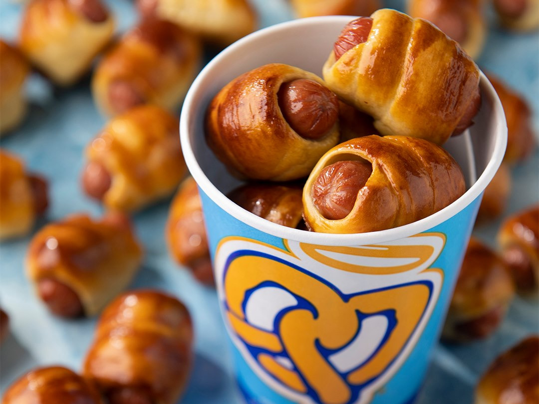 Auntie Anne's mini pretzel dogs