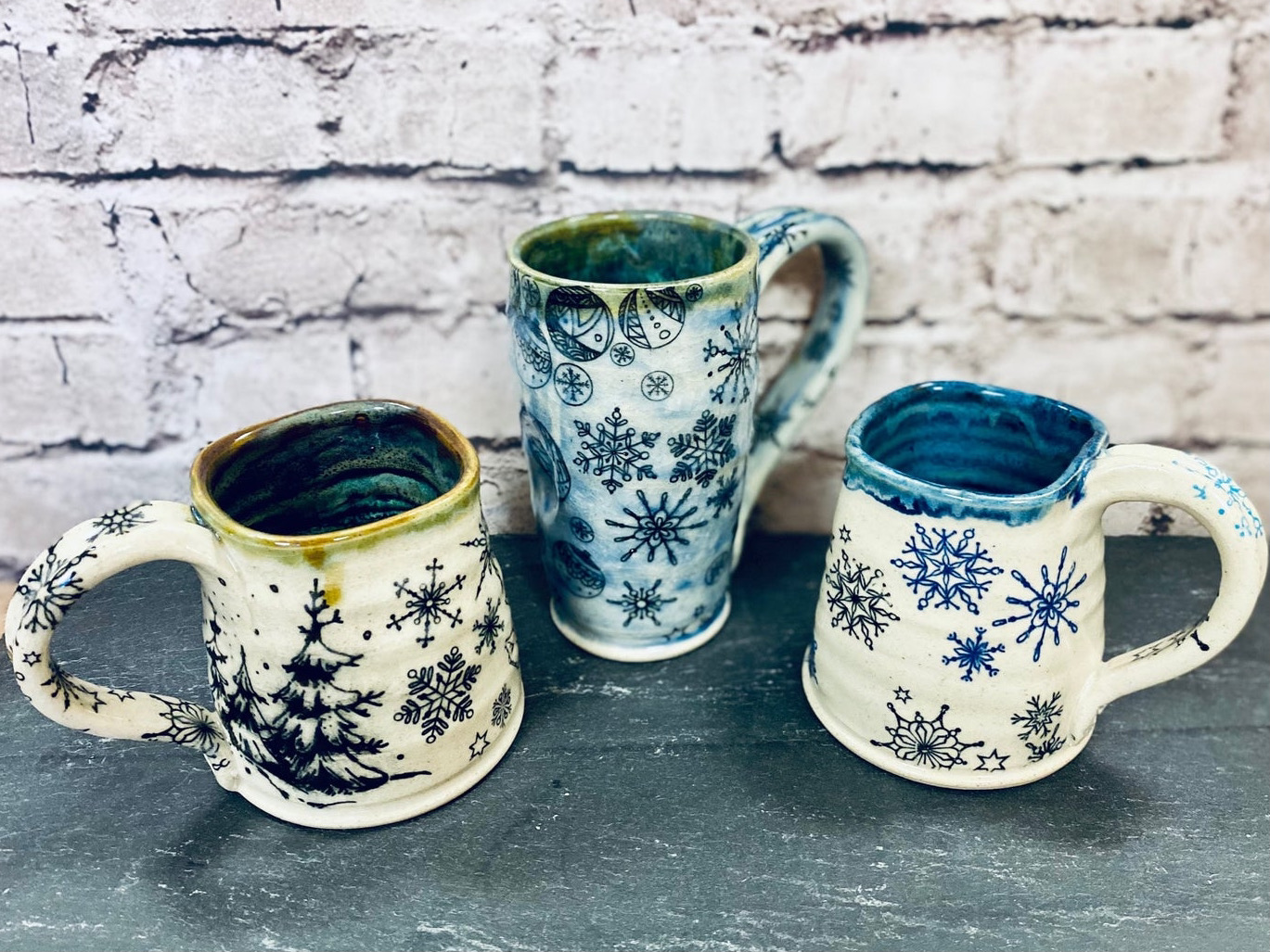 Holiday mugs