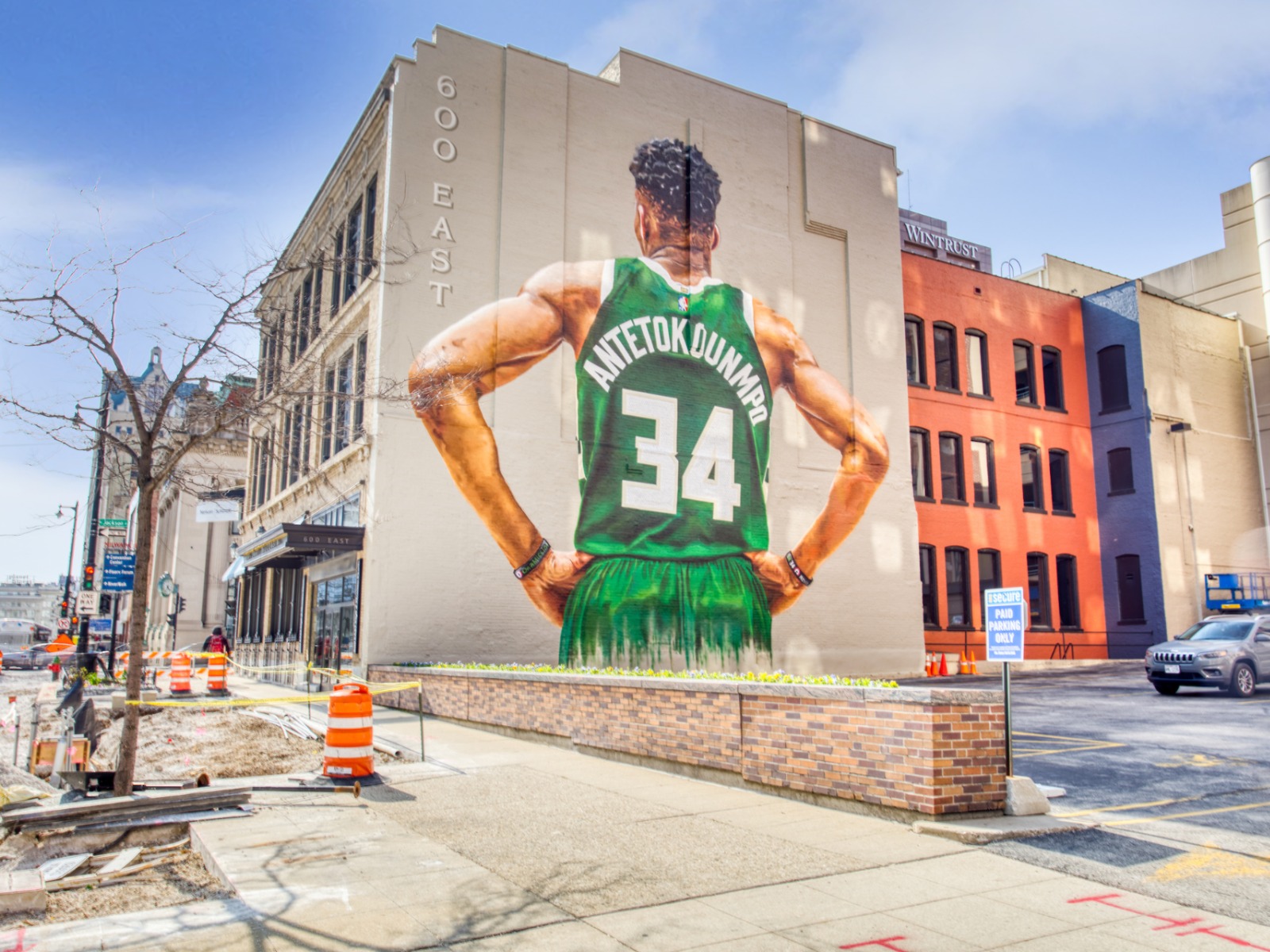 Giannis mural