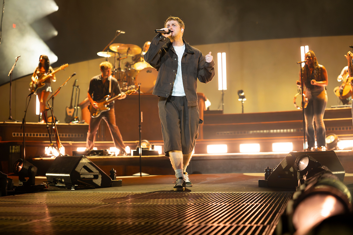 Alex Warren performs at the American Family Insurance Amphitheater during Summerfest 2026. Photo by Dan Garcia.