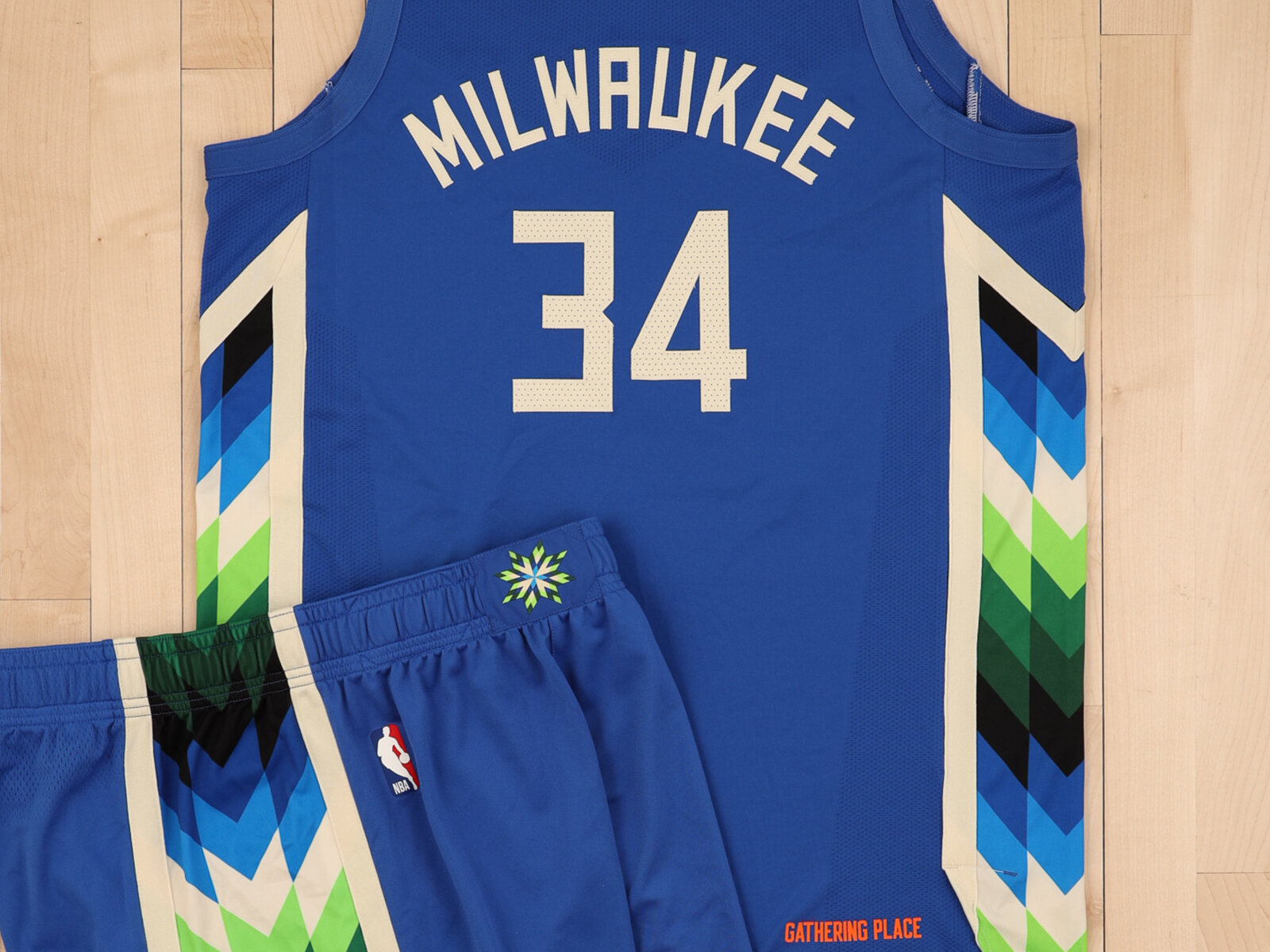 Milwaukee Bucks Jerseys & Gear.