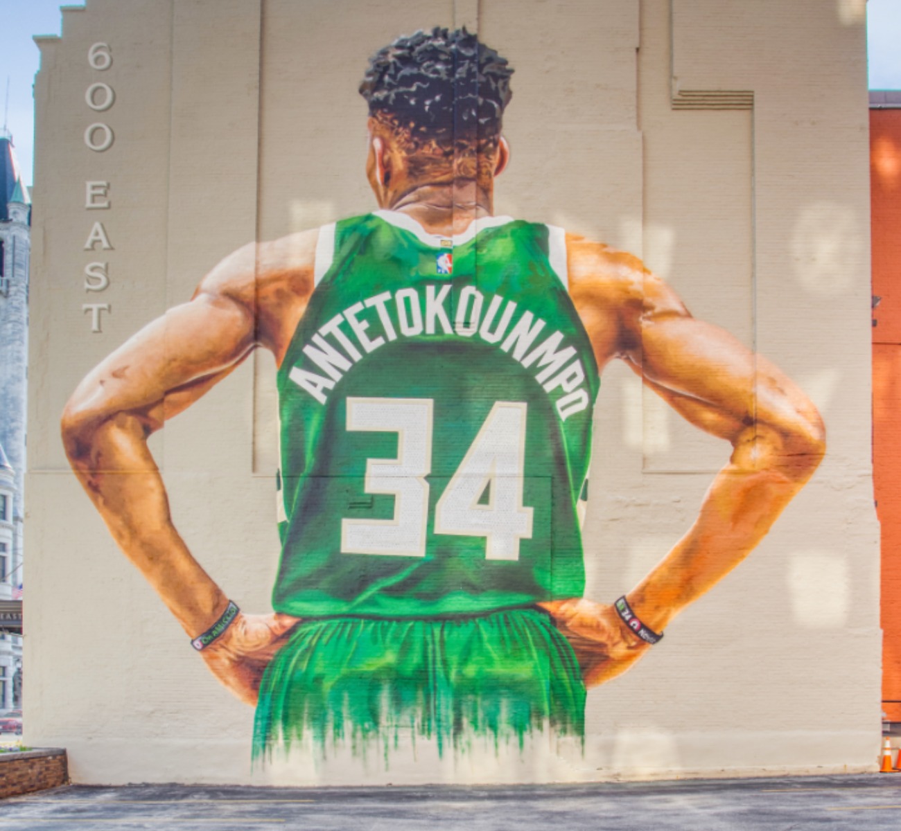 Giannis mural