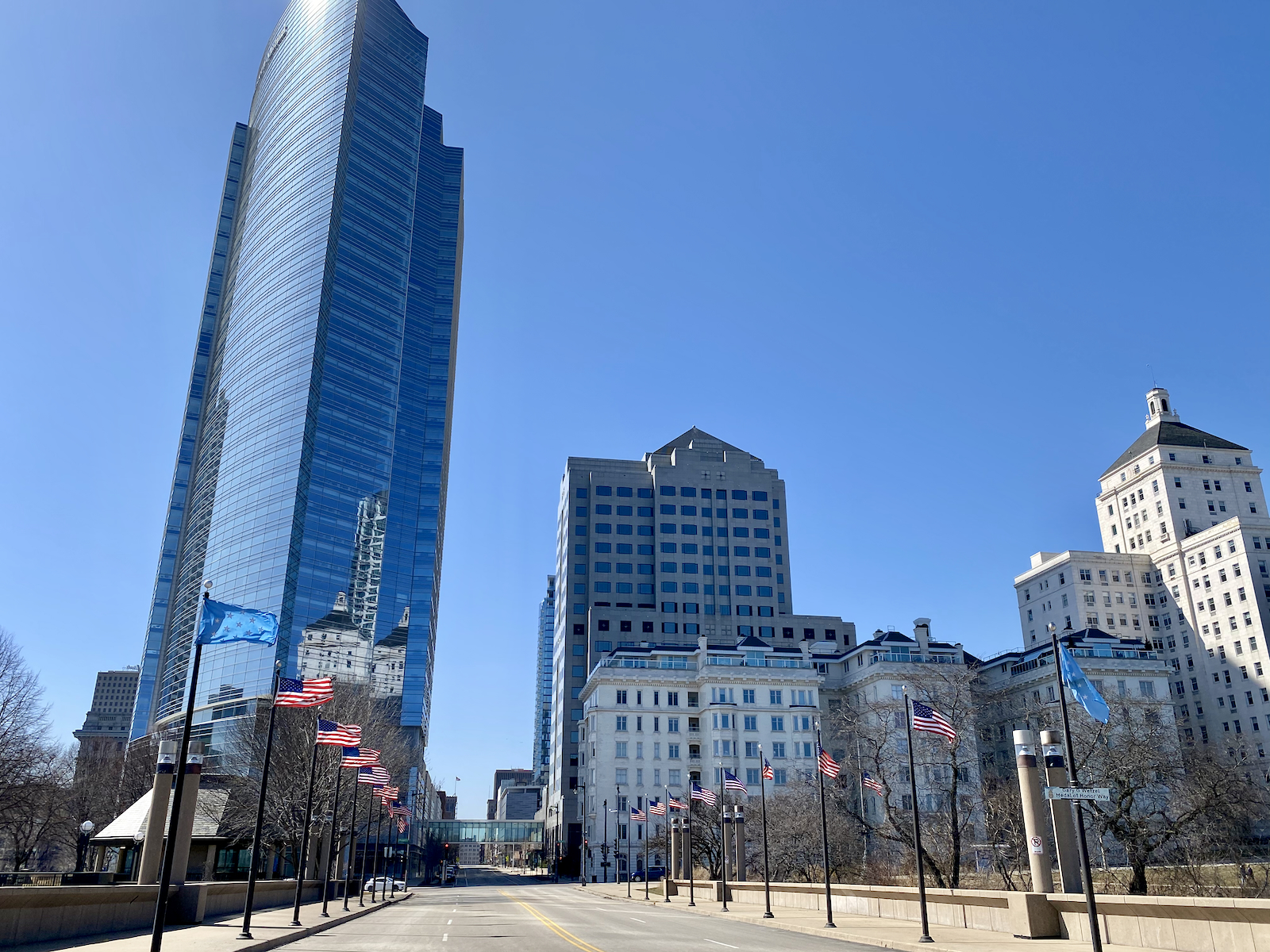 Big bubbles in downtown Milwaukee: How, when and where to see them