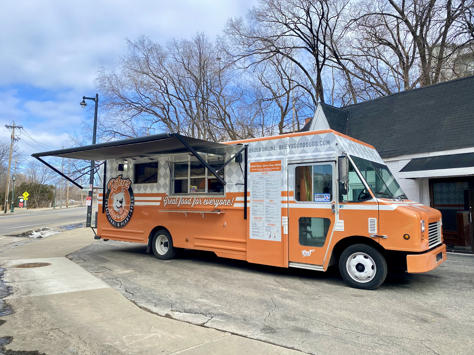 Hot dogs are getting their day in the sun at pop-ups, food trucks and  restaurants