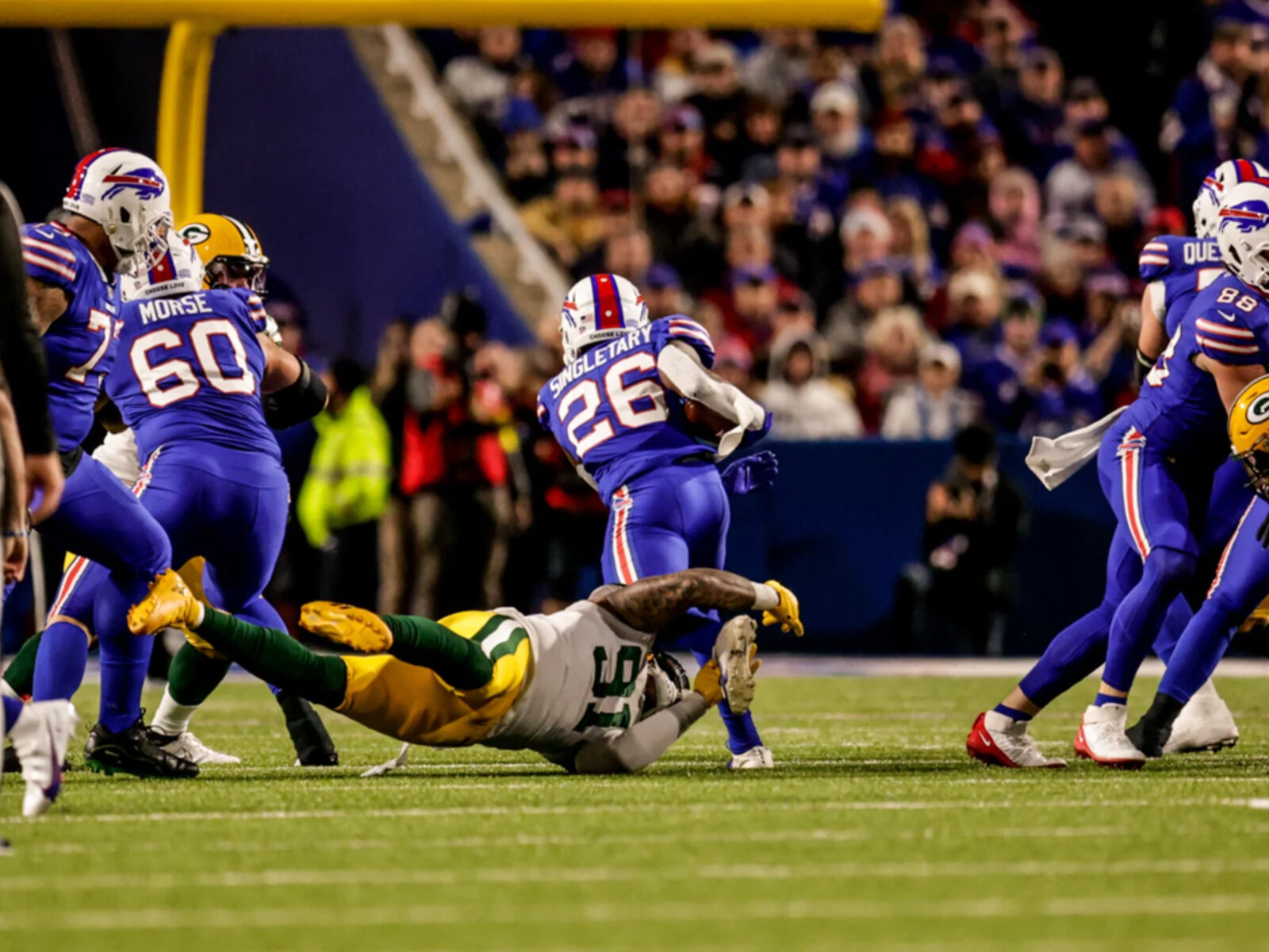 Packers versus Bills