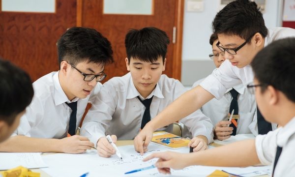 Ai phù hợp với ngành Quản trị kinh doanh