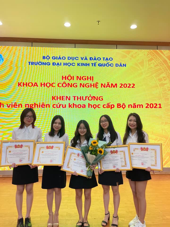 Chii phạm nghiên cứu khoa học