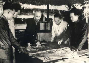 Hội nghị trung ương 8