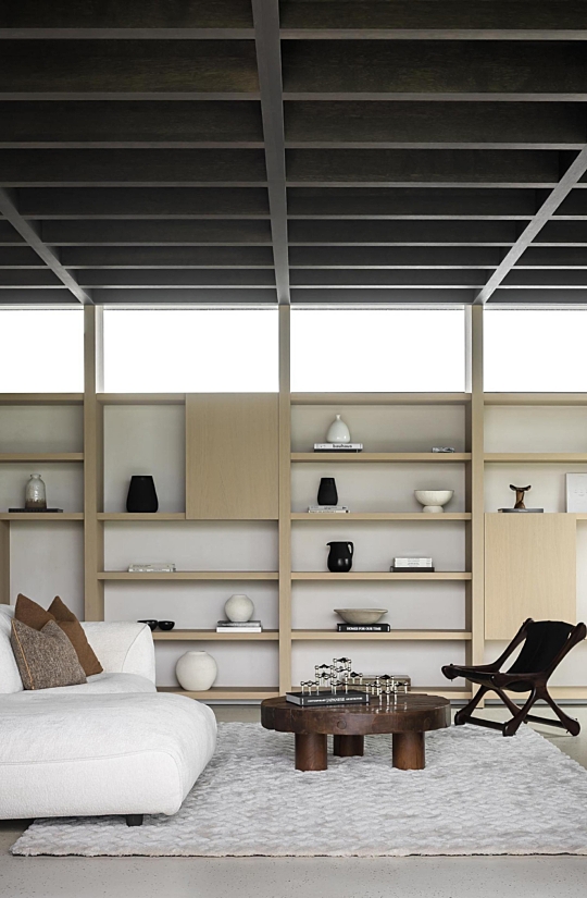 1710932913 INTRECCIO 1