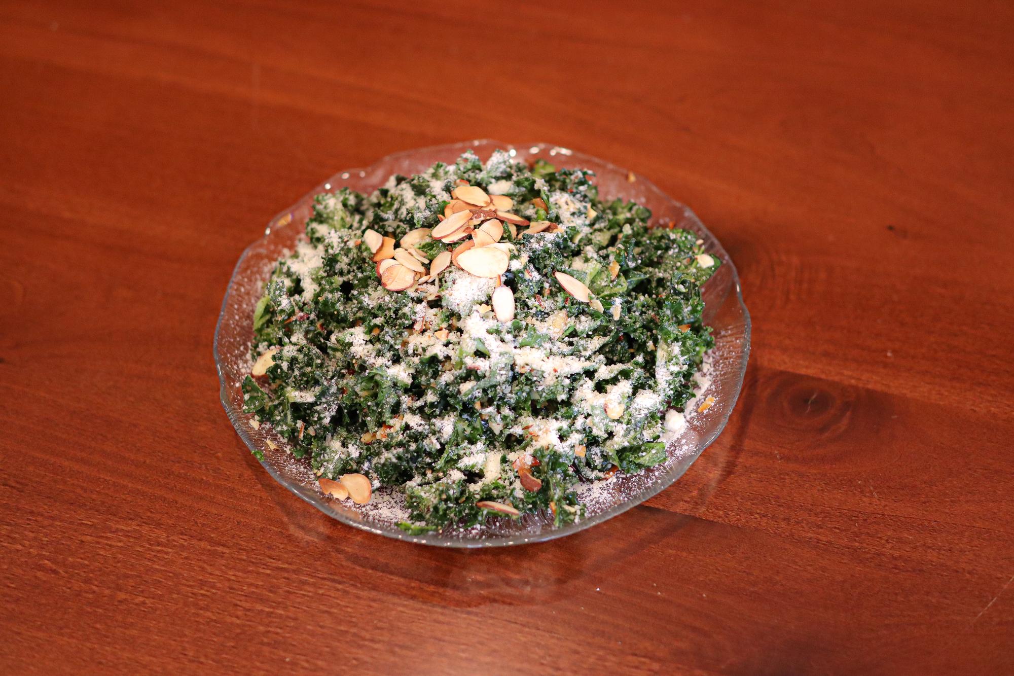 LEMON GARLIC KALE SALAD