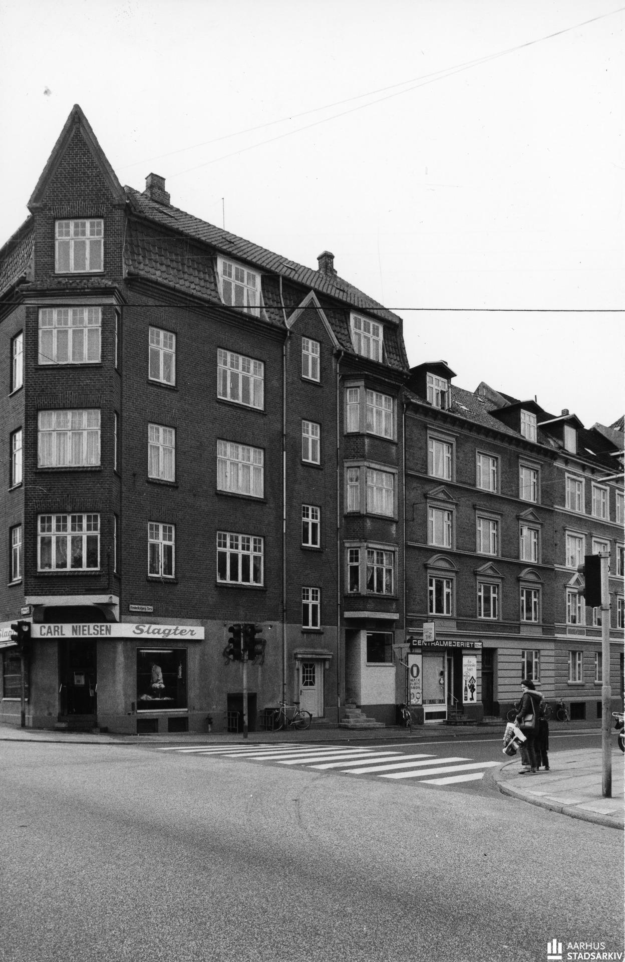 Stort Billede