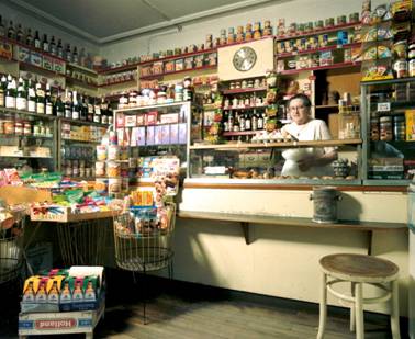 跑吧 艾瑪阿姨 沒落柑仔店變身行動超市 李香誼 迷你時代 獨立評論