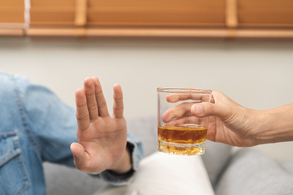 承認吧,你就是酒鬼:「戒酒無名會」帶我走上正視酒精成癮的第一步 | 郭艾珊 / 獨評讀好書 | 獨立評論