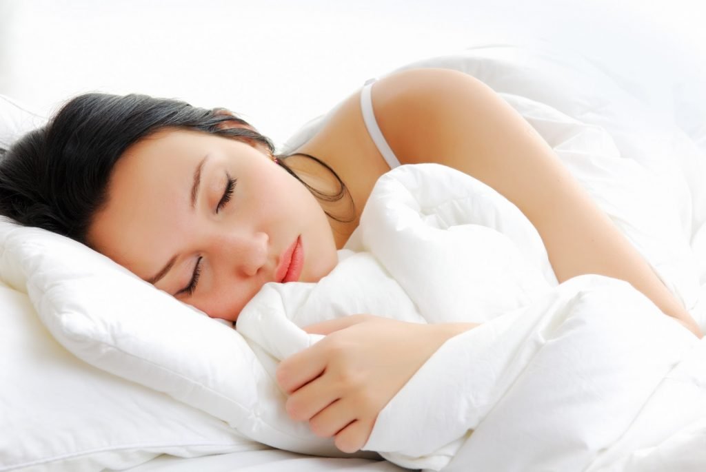 ngủ đủ giấc là cách tăng cân tự nhiên