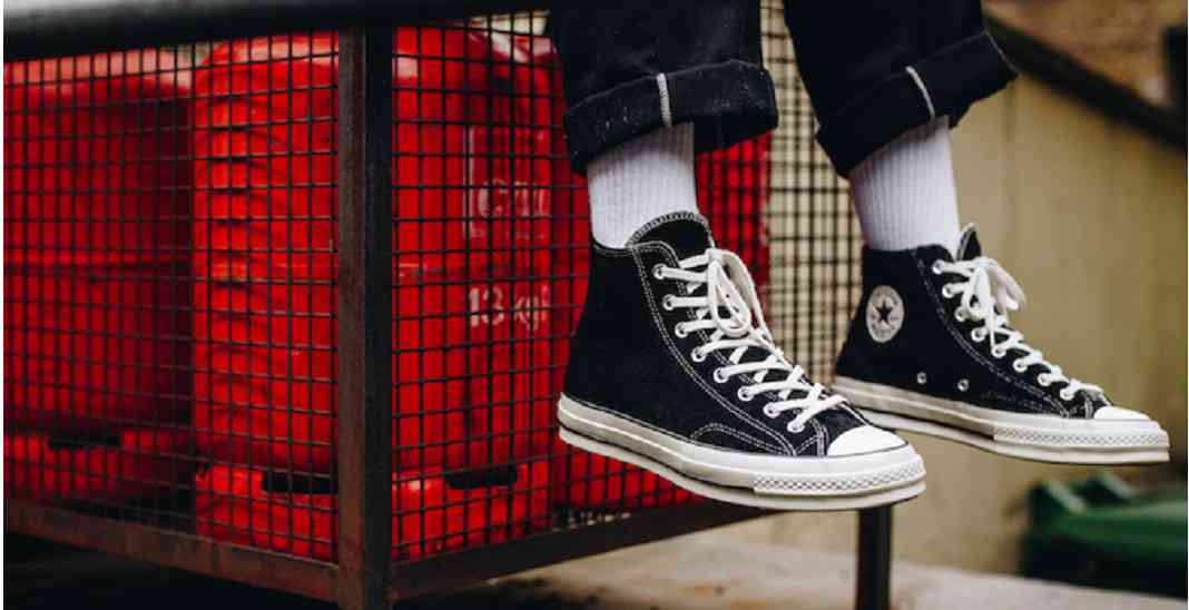 7 cách phối quần áo với giày Converse cao cổ chất-cả-tuần 1