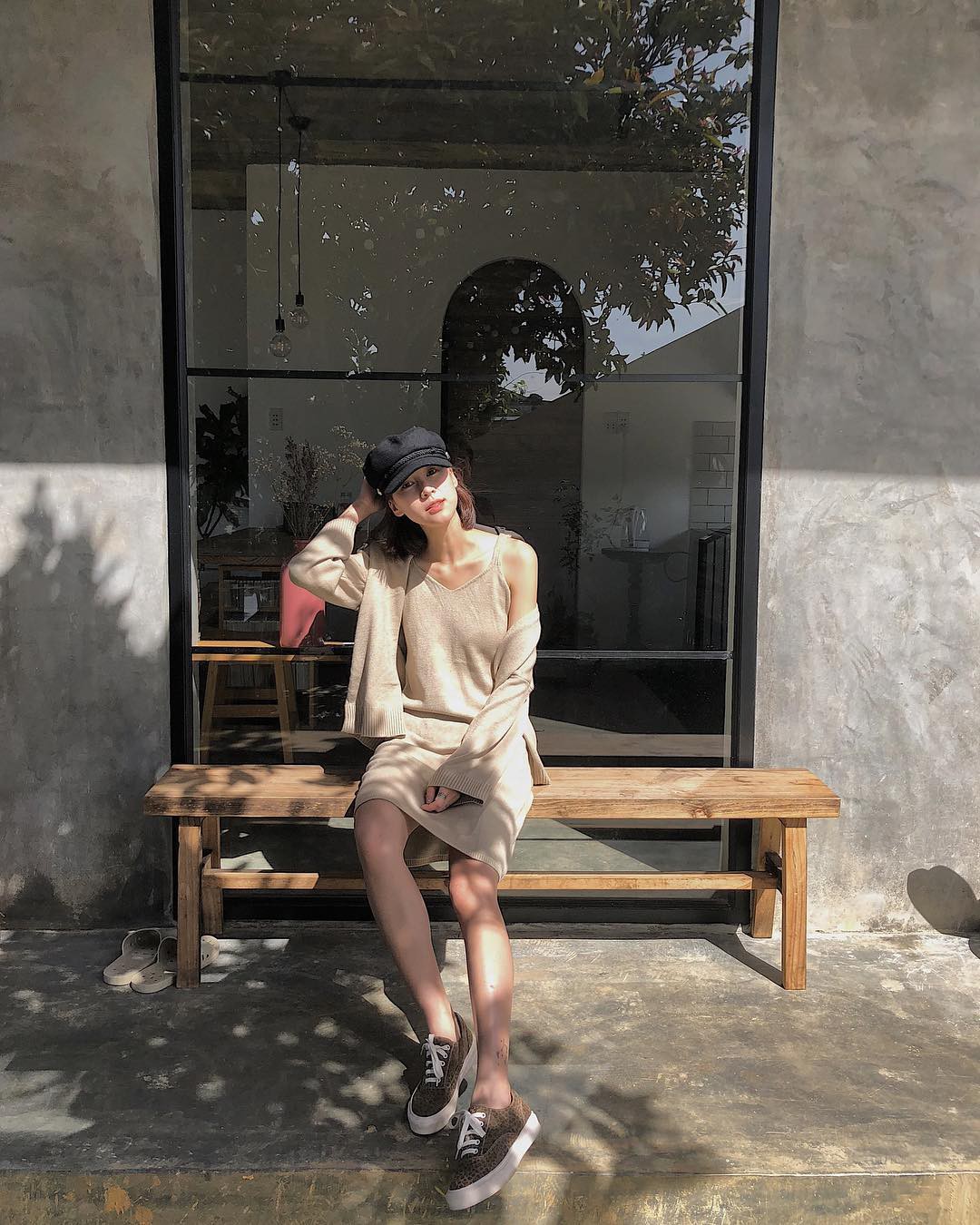 Phối chung be với các tông màu trung tính tương tự: nâu, ghi, ... cũng là gợi ý hay ho.