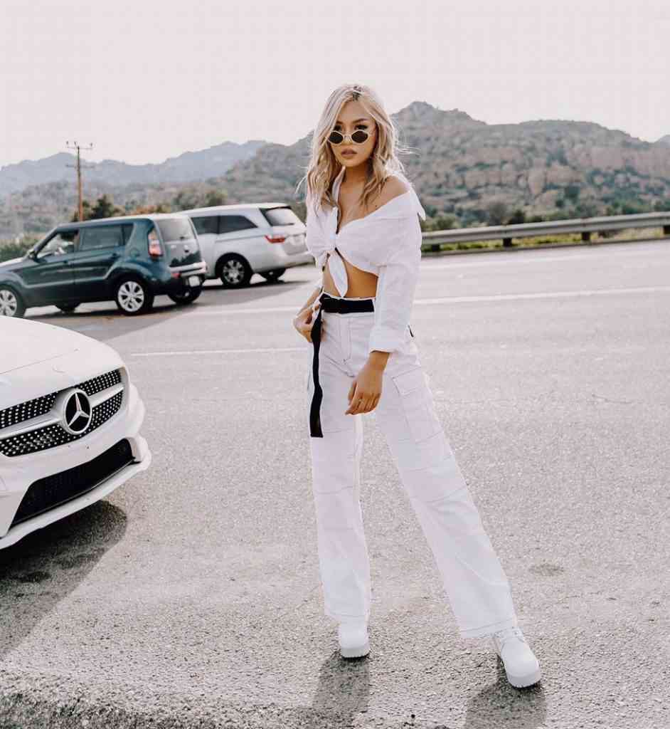 Tuyệt chiêu diện All White Outfit đúng điệu cho hè này 11