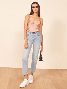 Mono Talk và cơn sốt mang tên " Basic Camisole"