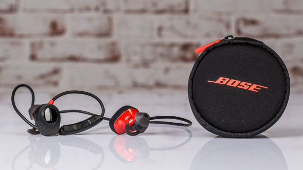 Tai nghe bluetooth thể thao Bose SoundSport Pulse có âm bass chất lượng. (Ảnh: headphonezone.in)