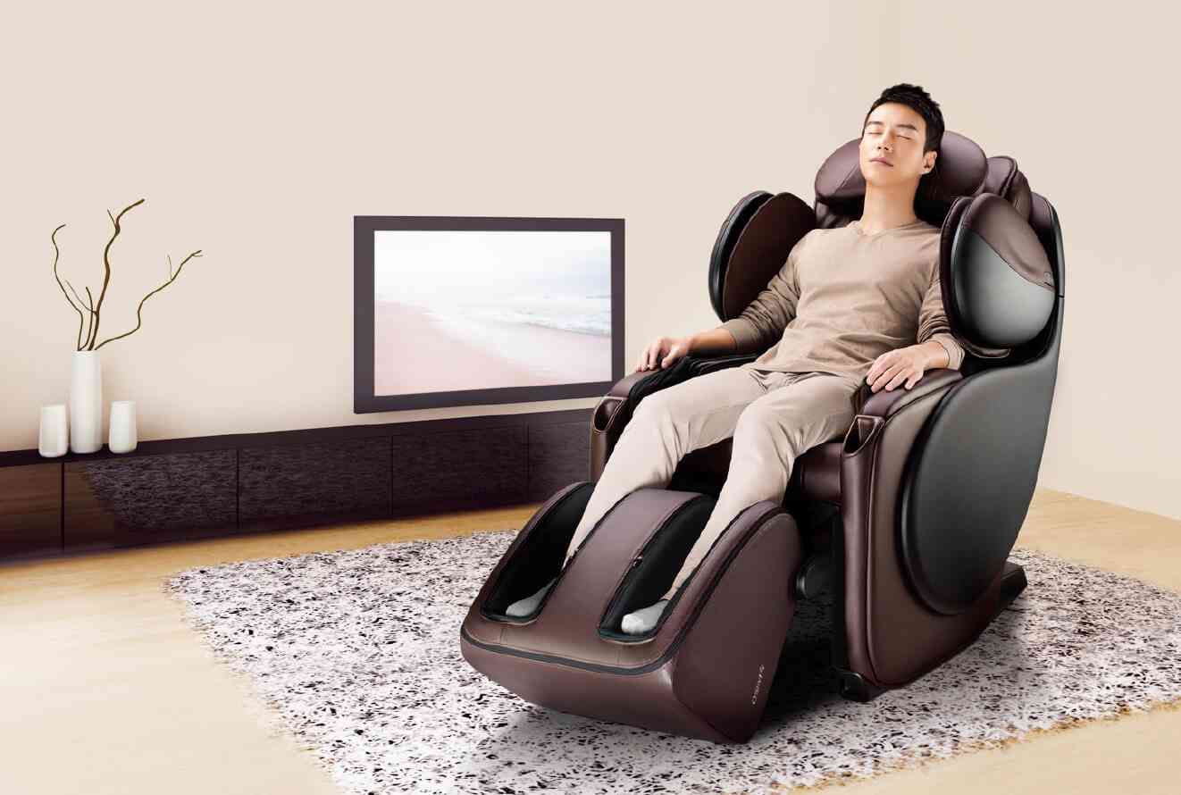 Nên mua ghế massage loại nào để có thể cải thiện xương khớp và vùng cột sống