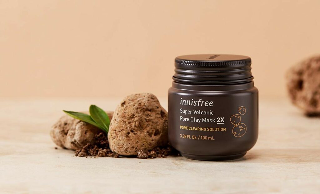 Mặt nạ đất sét Innisfree 2x phù hợp với da dầu mụn (Ảnh: 123mua.com)