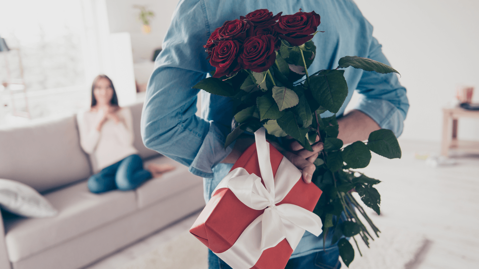 valentine nên tặng quà gì cho bạn gái