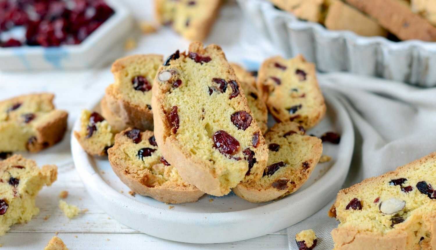 Biscotti là một món bánh quy nổi tiếng của nước Ý