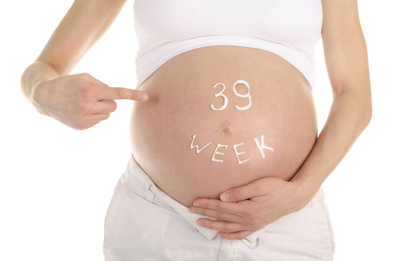 Theo dõi sự phát triển của thai nhi, phát hiện những bất thường của thai nhi và mẹ.