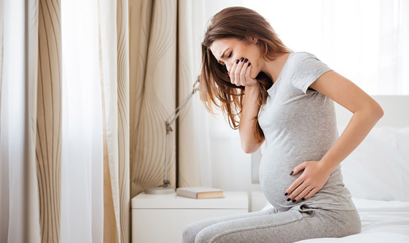 ốm nghén có ảnh hưởng đến thai nhi không