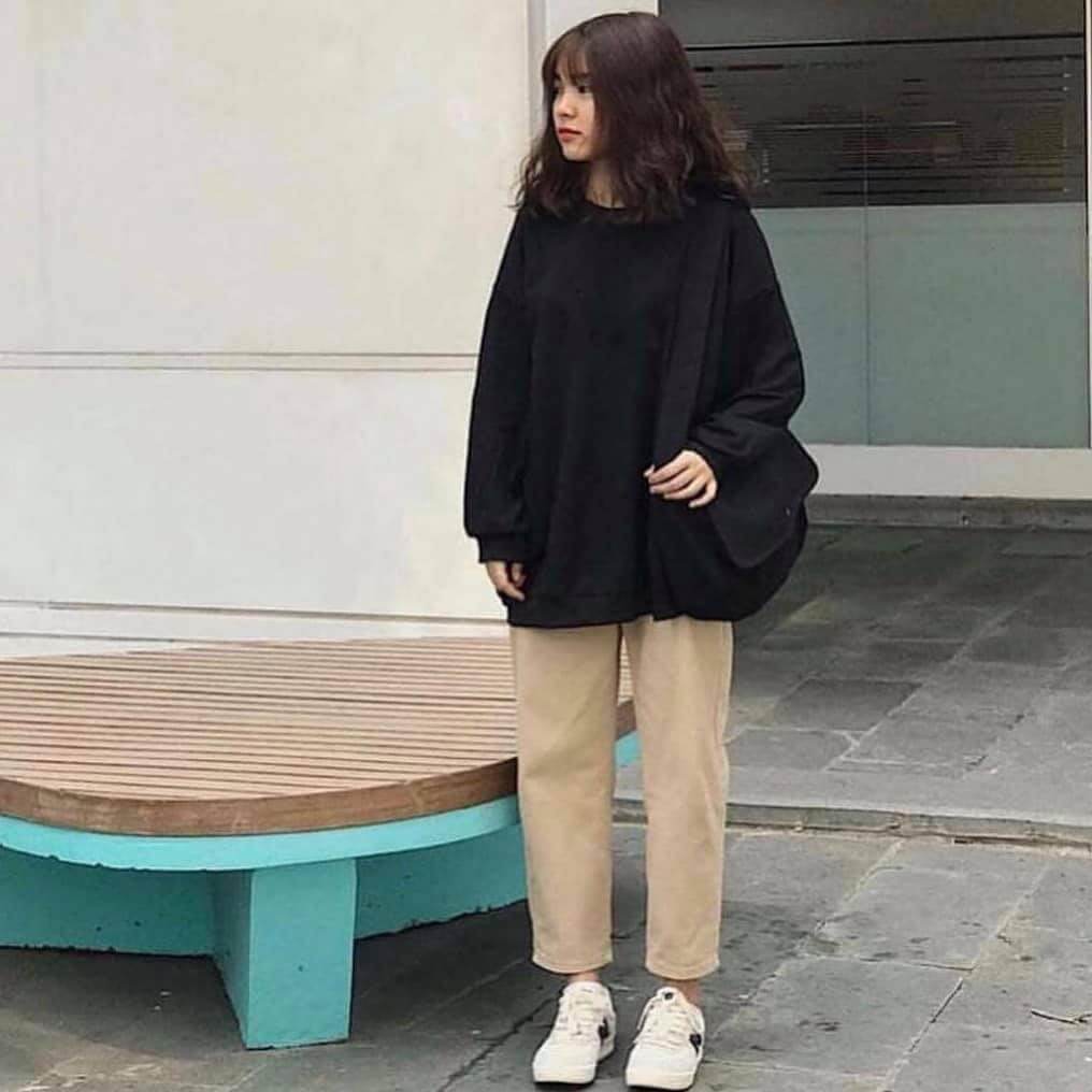 Quần baggy phối với áo sweater