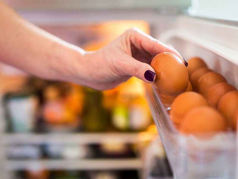 Cách bảo quản trứng gà trong tủ lạnh 