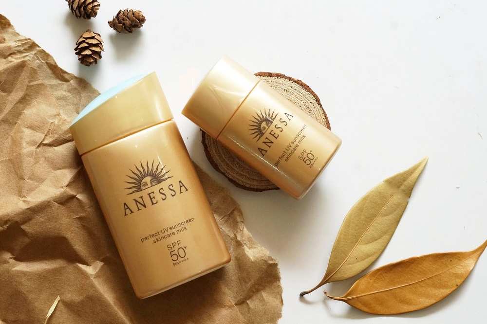 Anessa Perfect UV Skin Care Milk SPF 50 