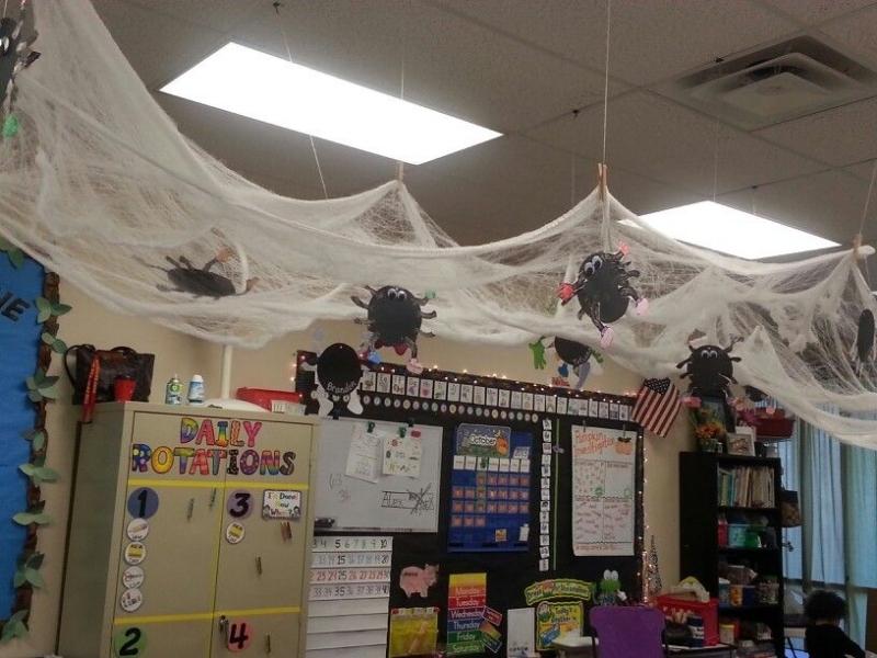 Ý tưởng trang trí mạng nhện vào Halloween 