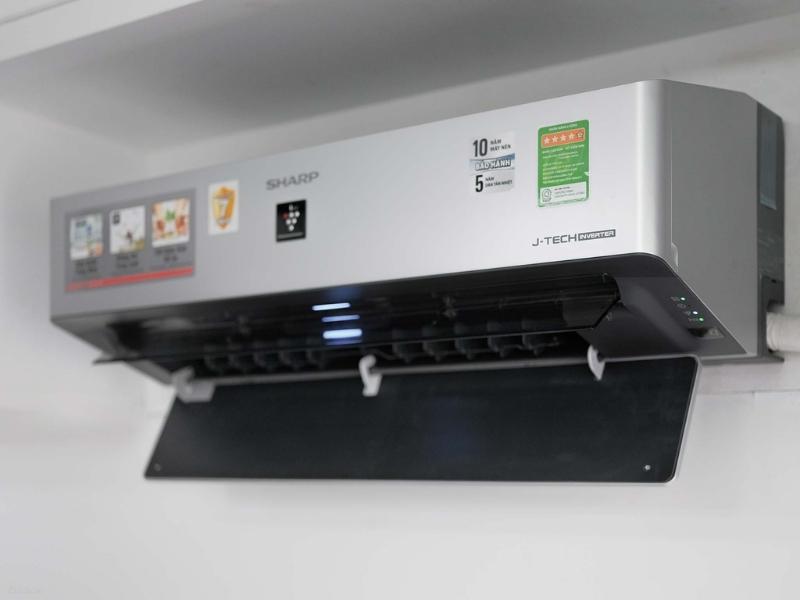 Thiết kế sang trọng của máy lạnh Sharp