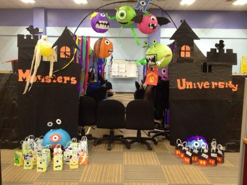 Trang trí lớp học chủ đề Monster University dịp Halloween 