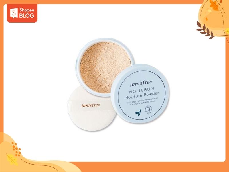 Phấn phủ Innisfree No Sebum Moisture Powder có độ che phủ khá tốt