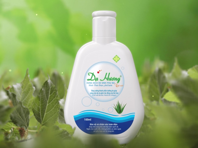 Thiết kế quen thuộc của dung dịch vệ sinh Dạ Hương (Nguồn: vienthammylavender.vn)