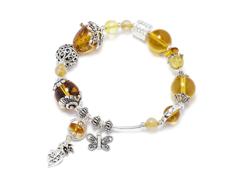 Vòng tay bạc phối charm