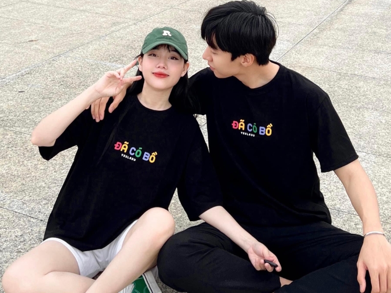 Áo đôi (Nguồn: shopee.vn)