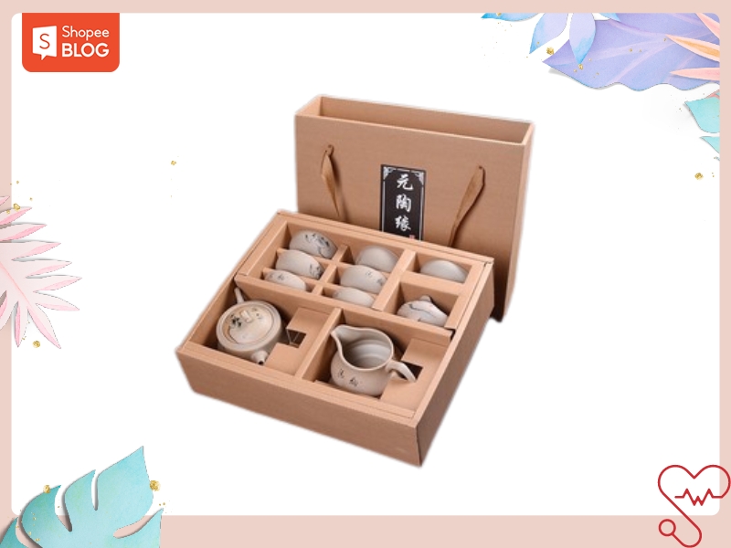 Bộ ly tách uống trà là món quà tinh tế dành tặng cho bác sĩ (Nguồn: Shopee Blog)