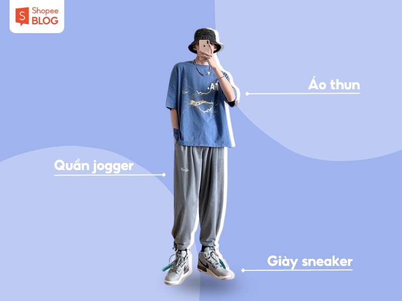 Bạn có thể thử phong cách thời trang cool ngầu khi phối áo thun và quần jogger (Nguồn: Shopee Blog)