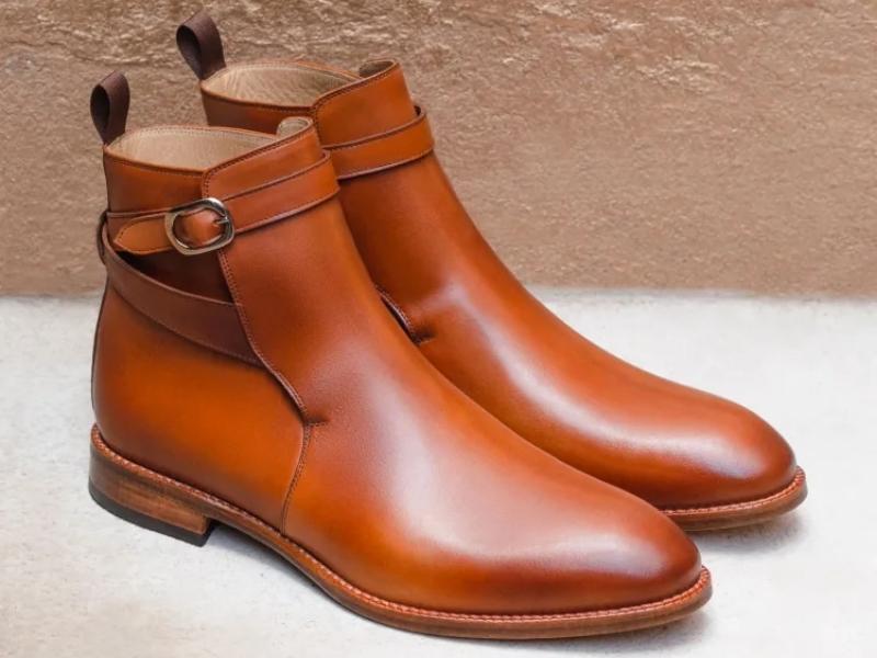 Jodhpur boot mang vẻ bụi bặm hơn, phù hợp với các bạn nam theo đuổi phong cách thời trang năng động (Nguồn: giayla.com)