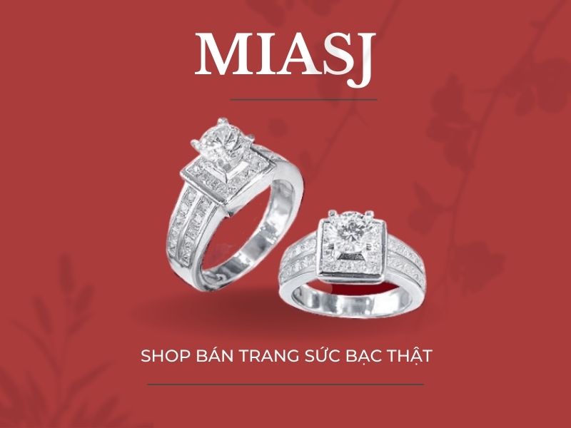 Shop phụ kiện trang sức MiASJ ưa chuộng các thiết kế sang trọng, đính đá toàn phần (Nguồn: Shopee Blog)