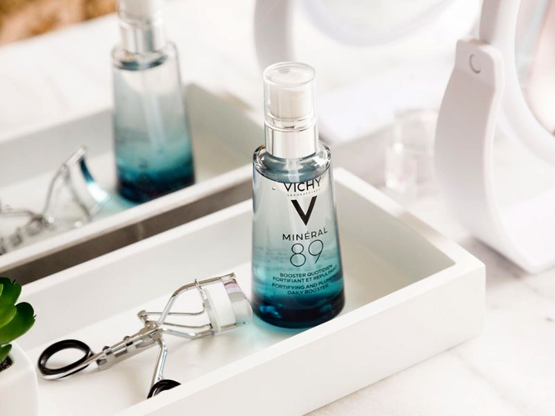 Serum Vichy Mineral 89 với các thành phần chiết xuất từ nguồn khoáng tự nhiên (Nguồn: Watsons VN)